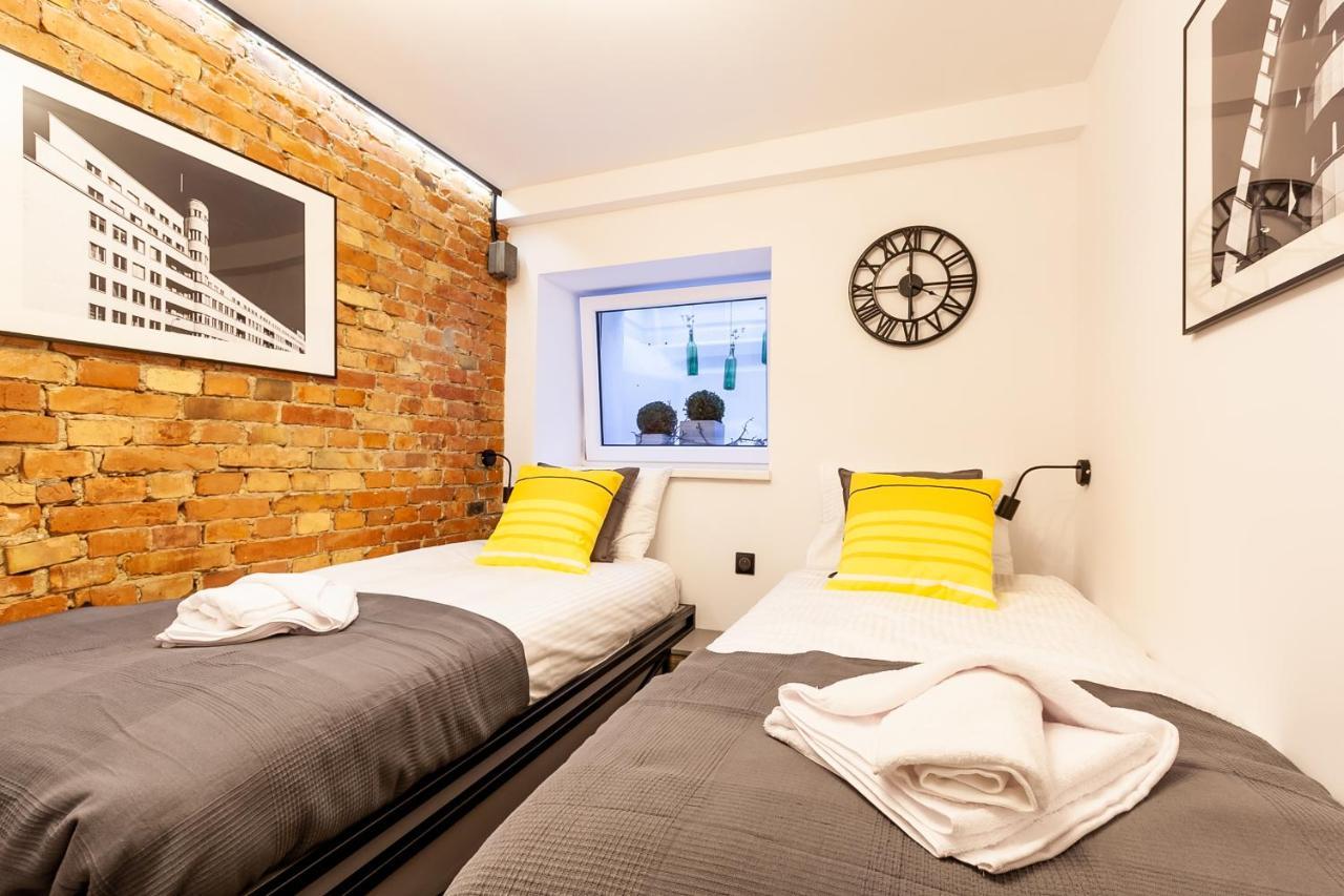 Underground Gdynia Apartment ภายนอก รูปภาพ