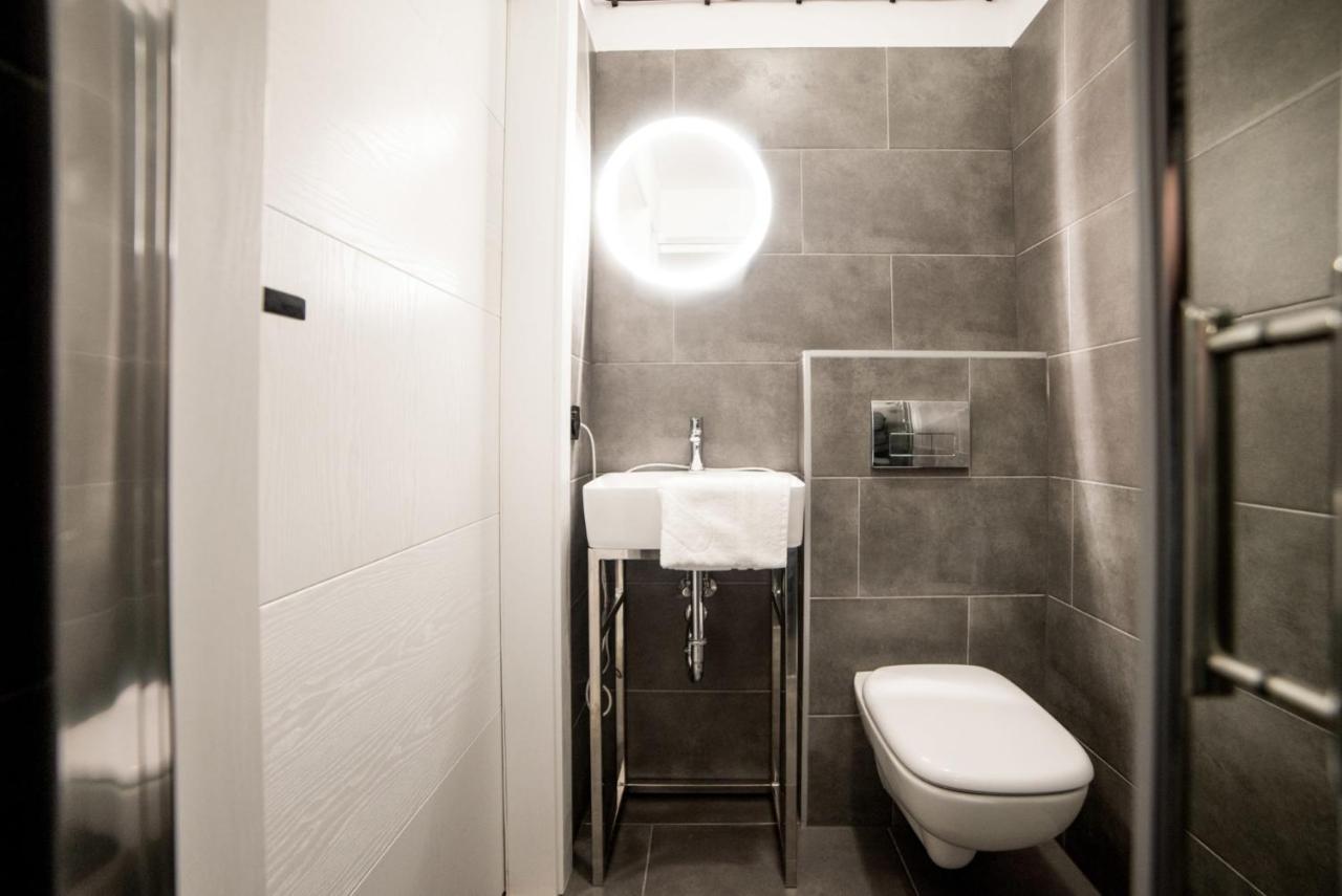Underground Gdynia Apartment ภายนอก รูปภาพ